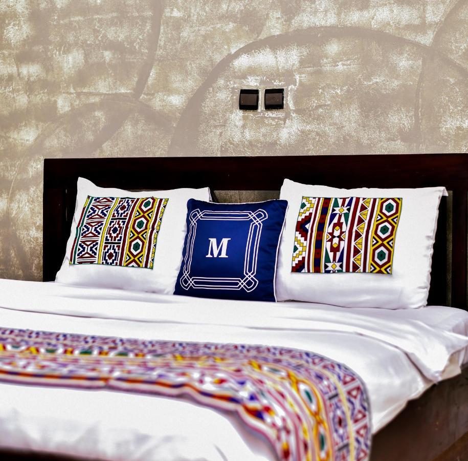 Hotel M'Rode Lomé Eksteriør bilde